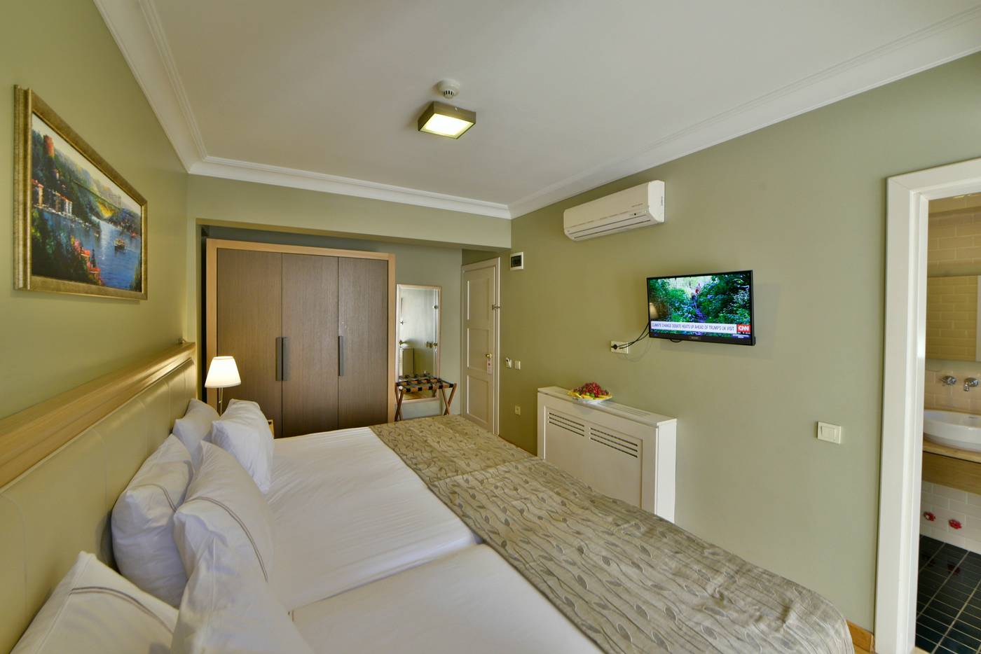Agora-Life-Hotel-Room-17