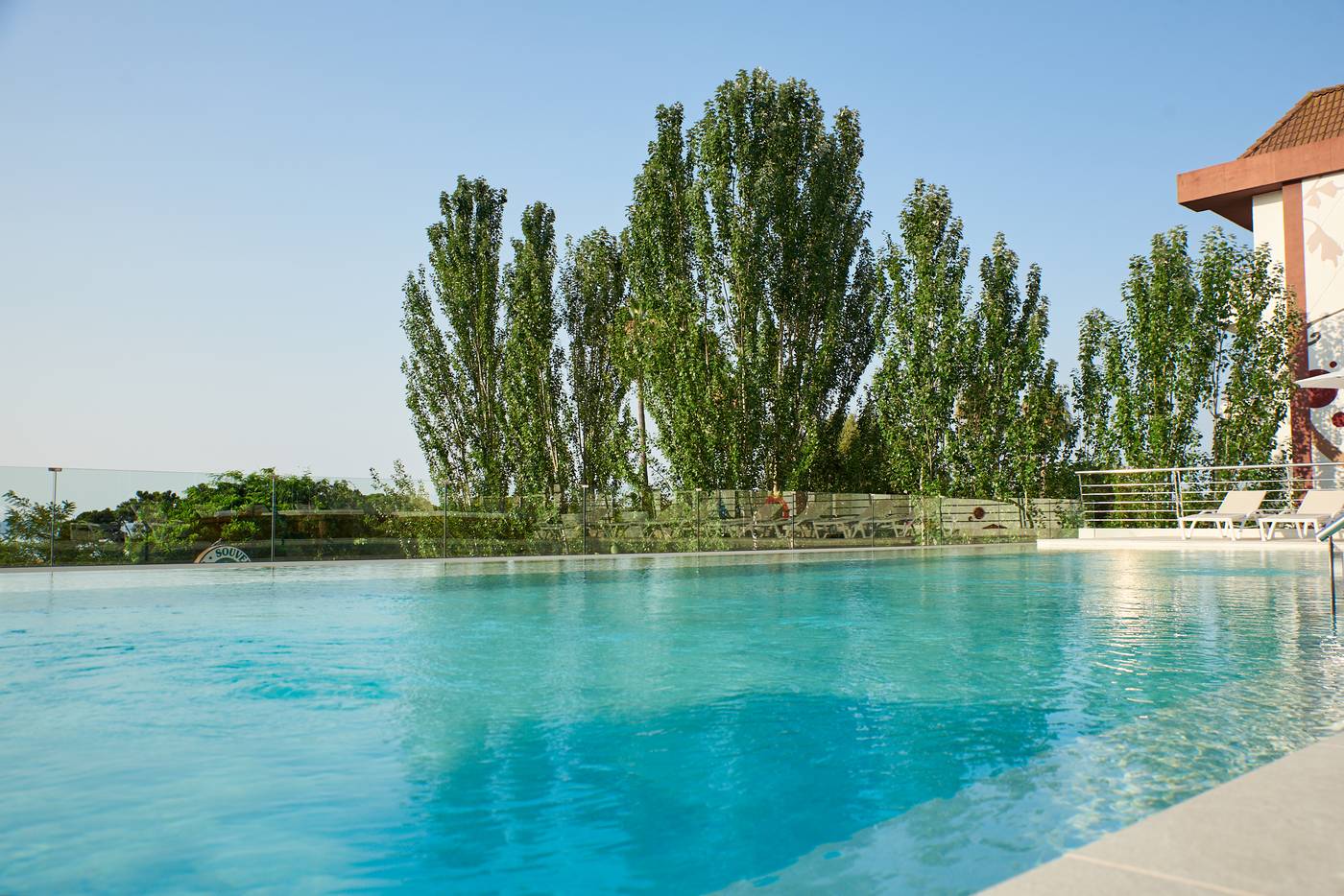 Dwo-Sirius---Adults-Only--16---Pool-3