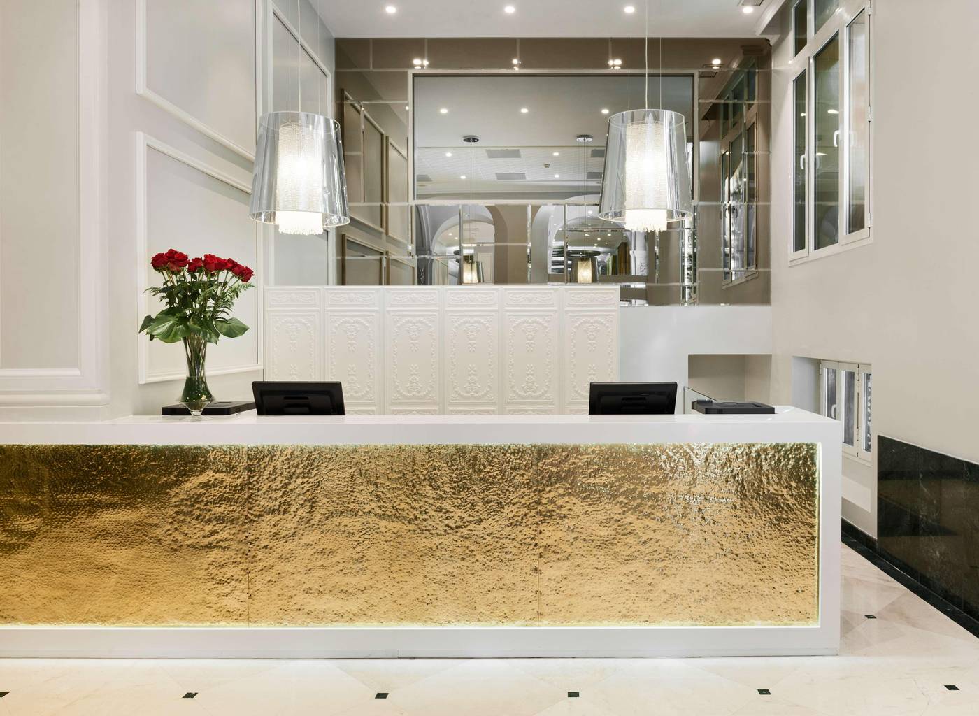 NH-Collection-Madrid-Abascal-Lobby-18