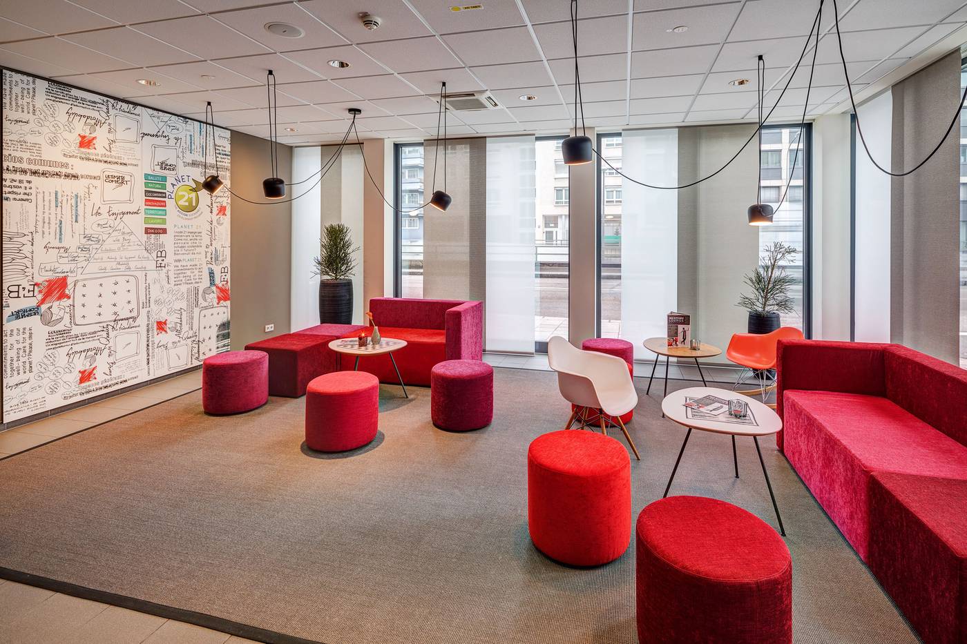 ibis-Muenchen-City-Sued-Lobby-15