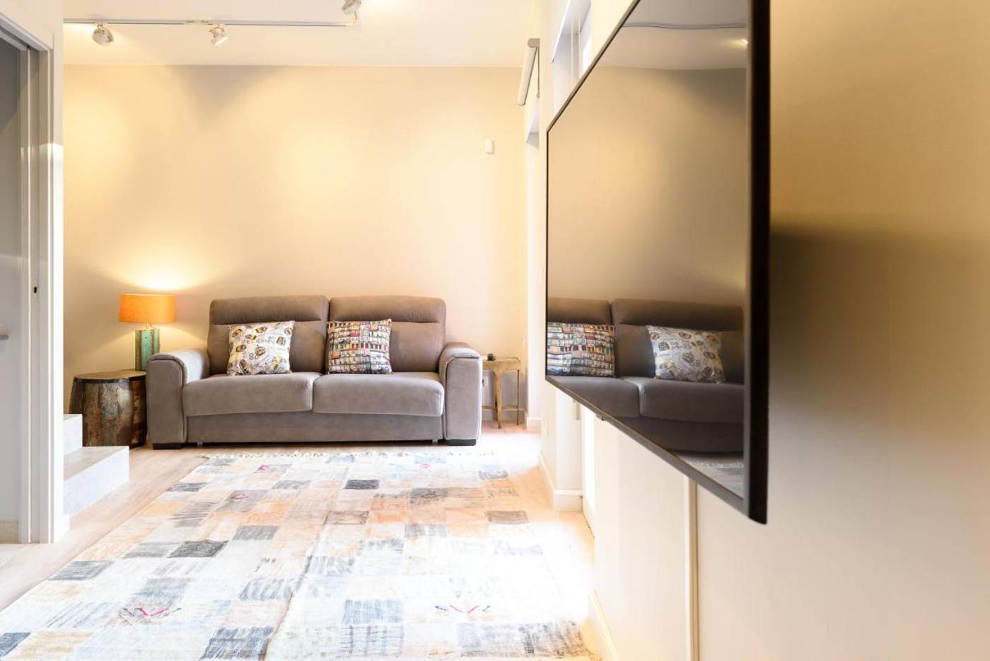 Sitio-dos-Cavaleiros-Apartments-Lobby-35