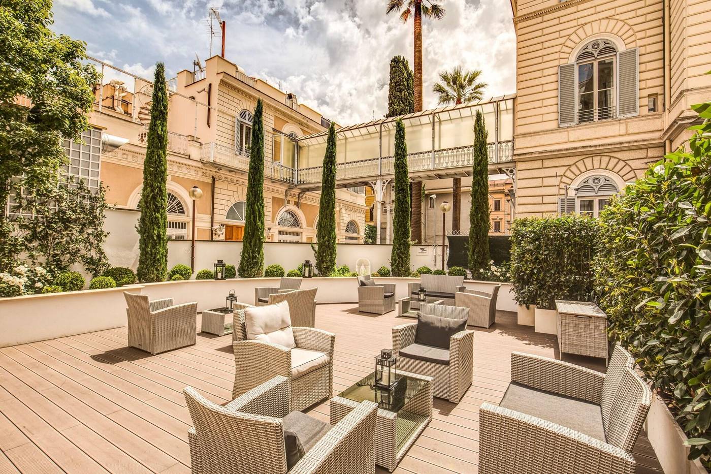 The-Liberty-Boutique-Hotel-Terrace-3