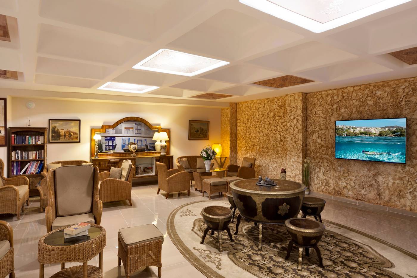 Golden-Age-Lobby-29