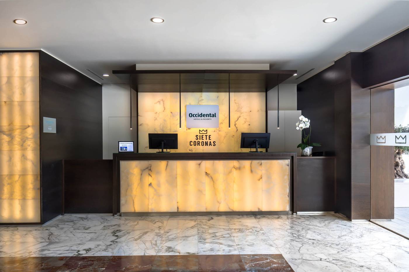 Occidental-Murcia-siete-coronas-Lobby-65