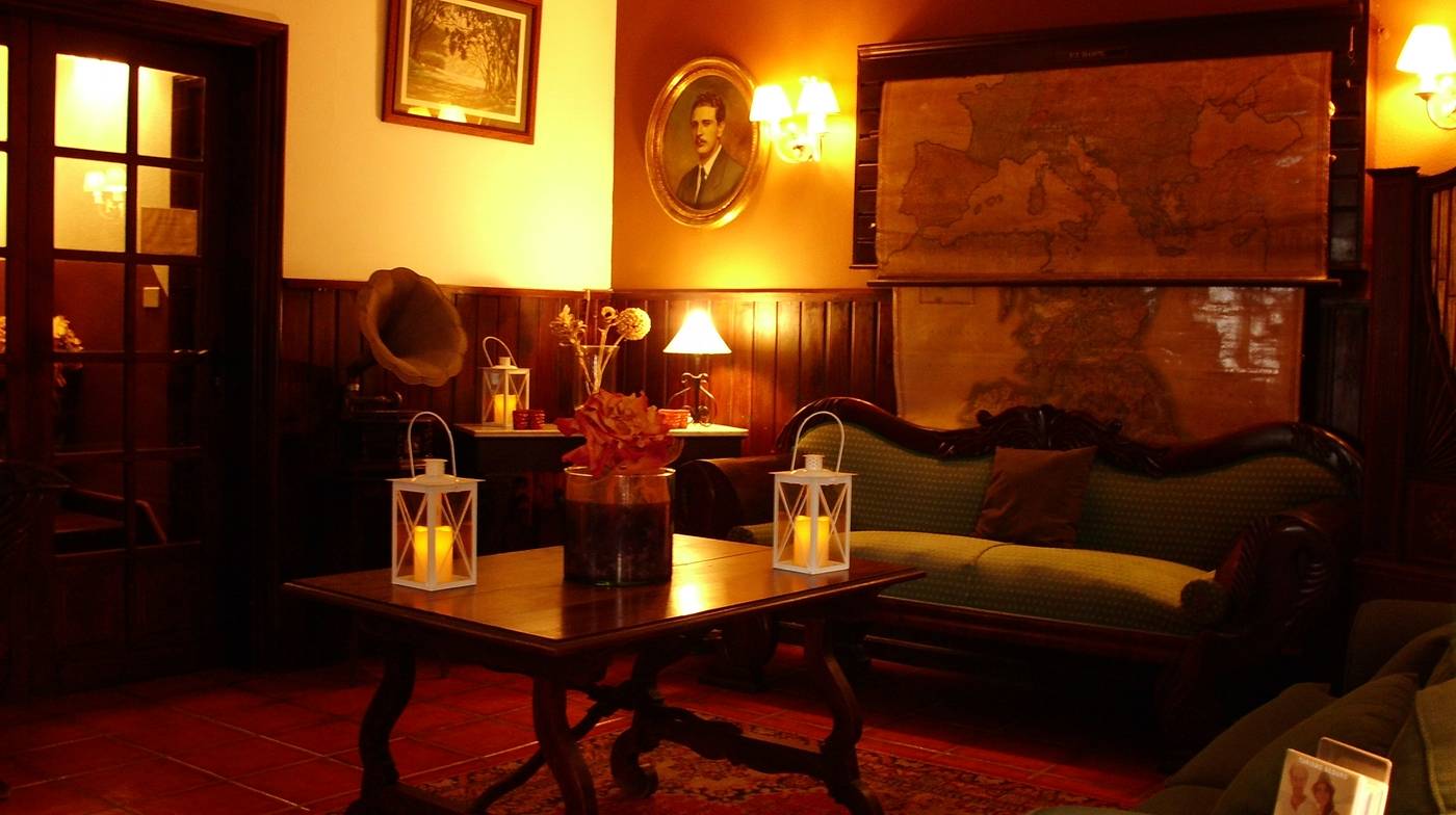 Hotel-Rural-Costa-Salada-Lobby-34