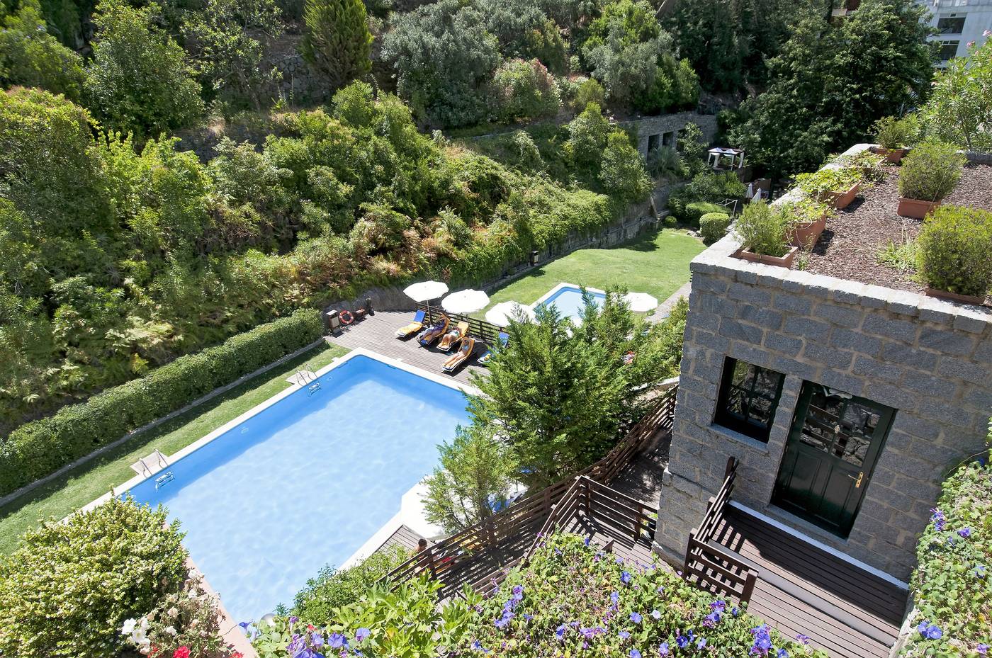 Villa-Termal-das-Caldas-de-Monchique-Spa-Resort-Pool-7