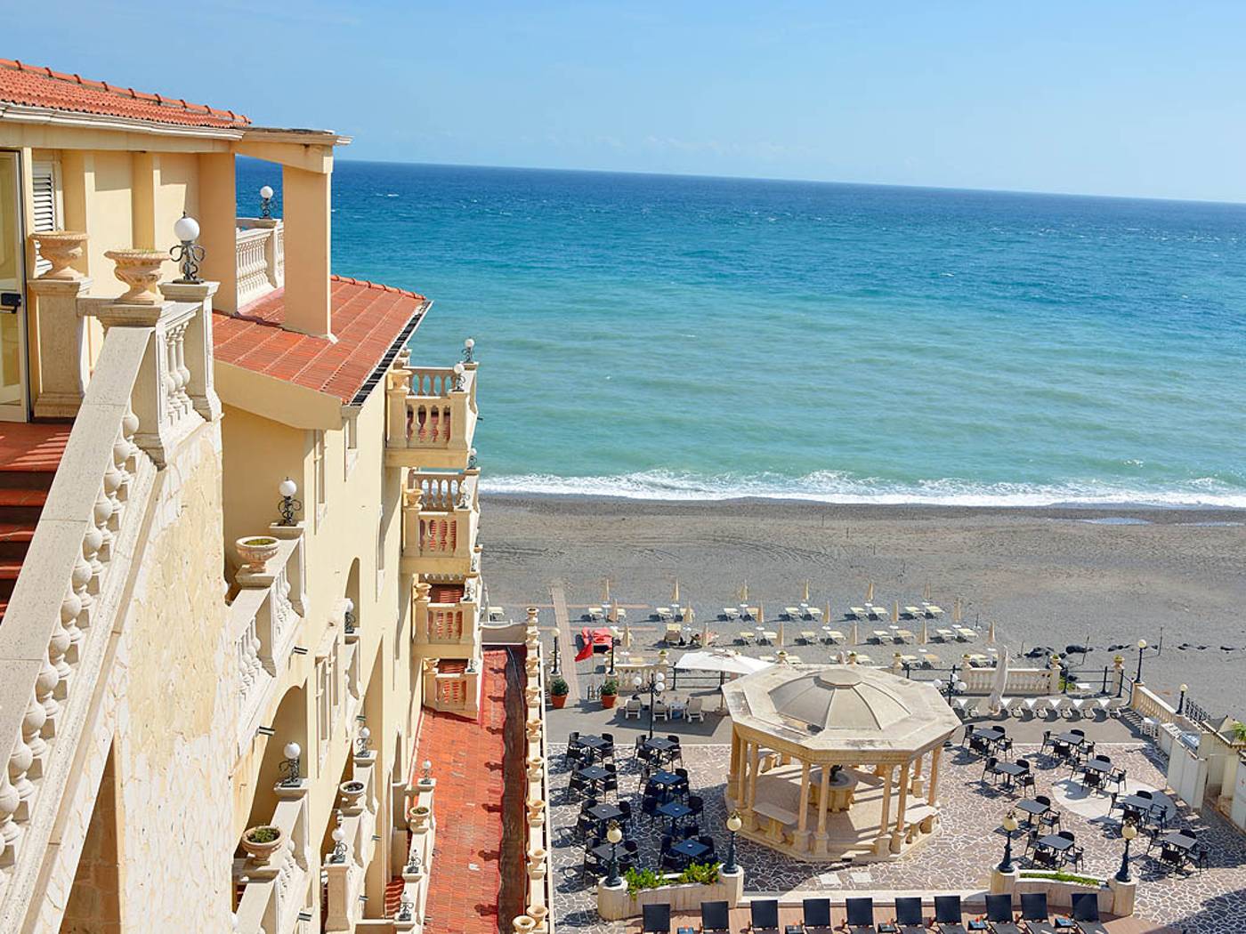 Hellenia-Yachting-Beach-48