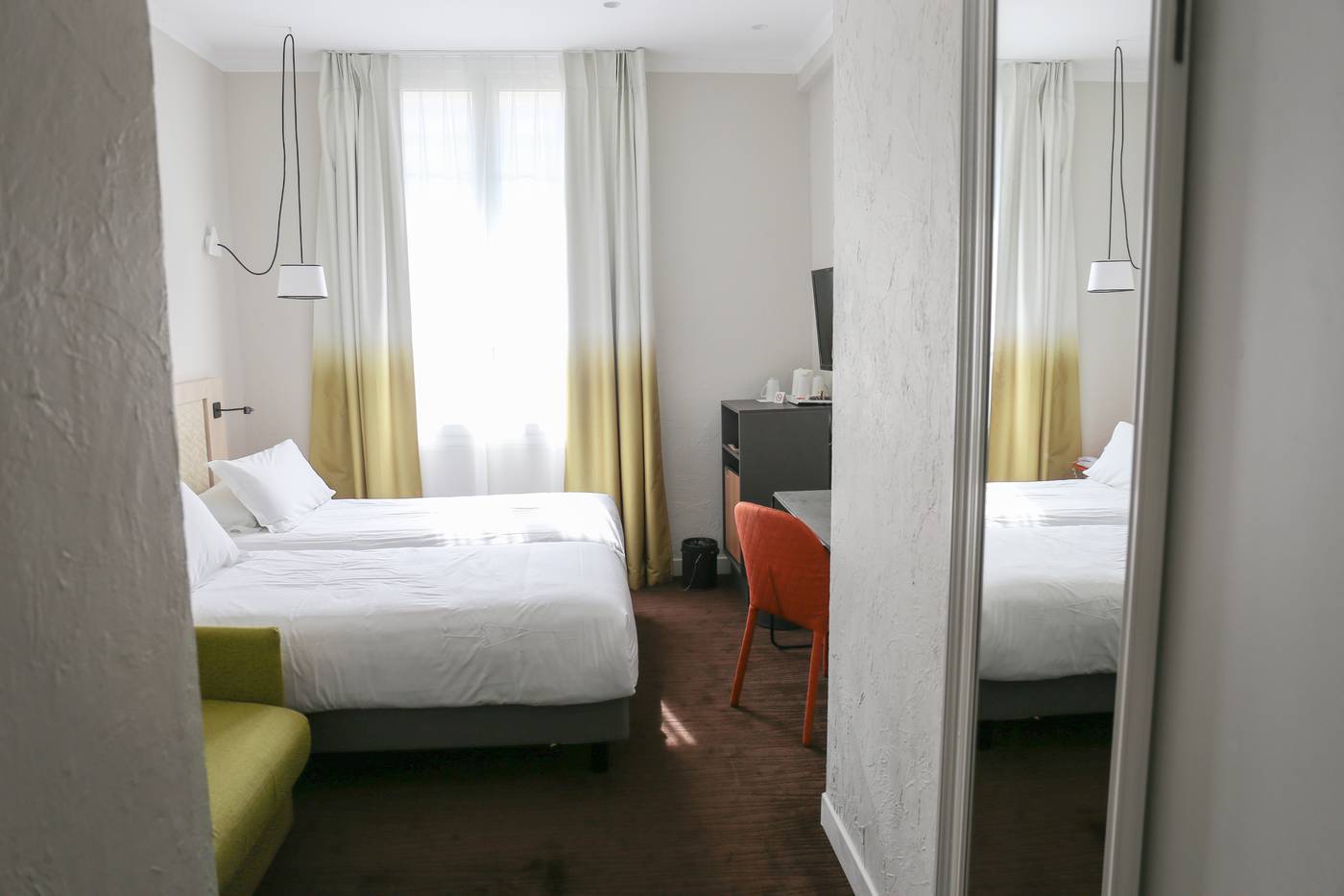 Hotel-Vendome-Room-25