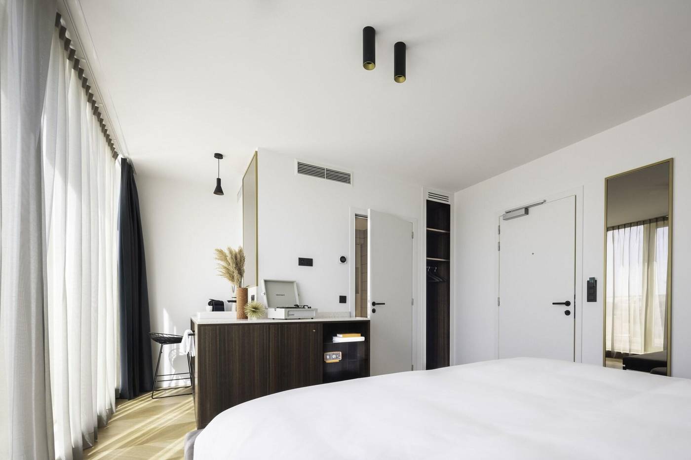 Yalo Urban Boutique Hotel Ghent-Belgium-Ghent-Room-6