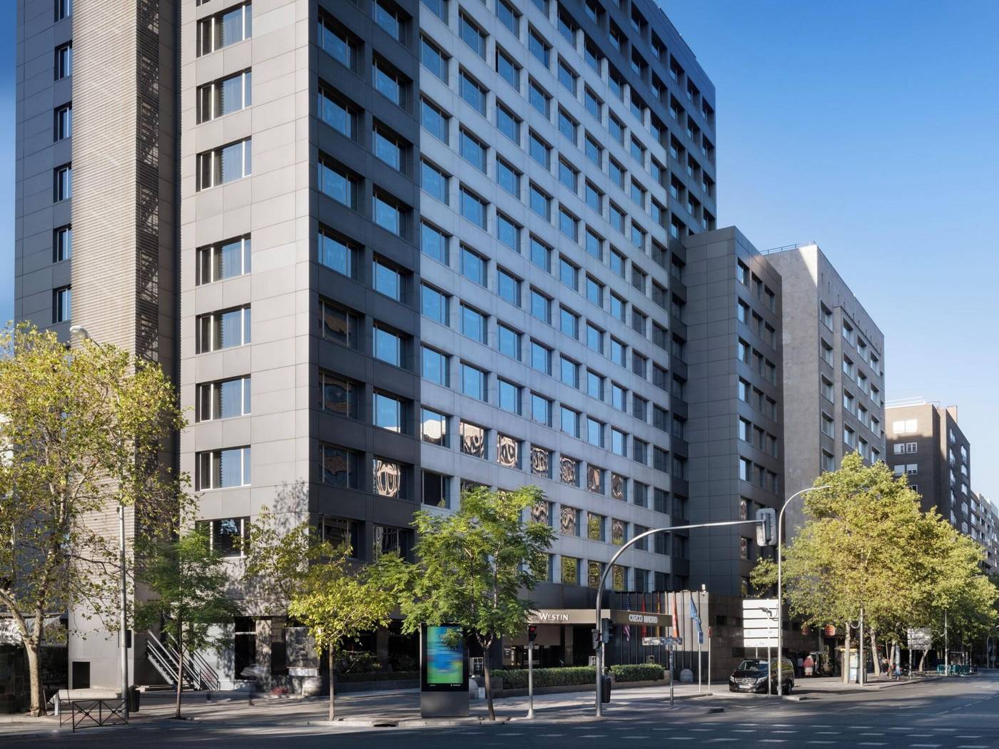 AC-Madrid-Cuzco-General-view-1