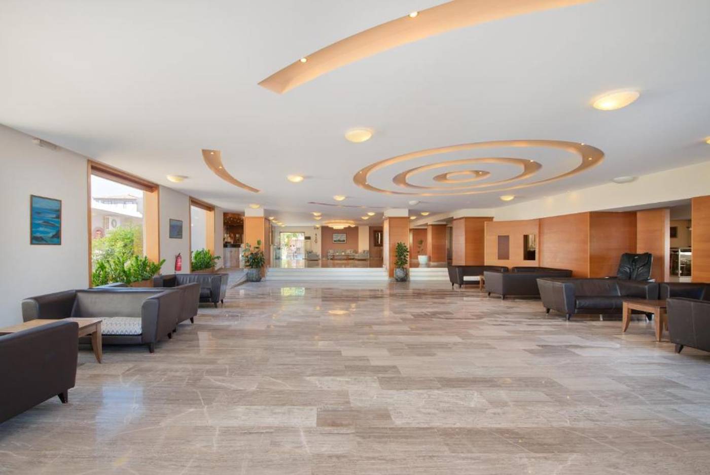 Marilena-Hotel-Lobby-40