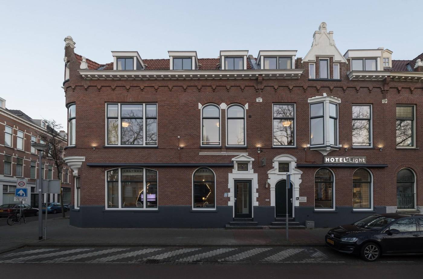 Hotel Light-Netherlands-ROTTERDAM-General view-1