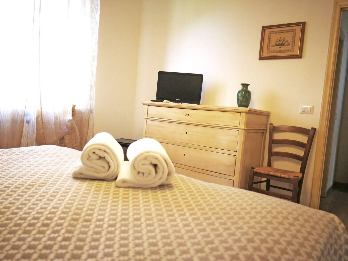 La-Loggia-Villa-Gloria-Room-18