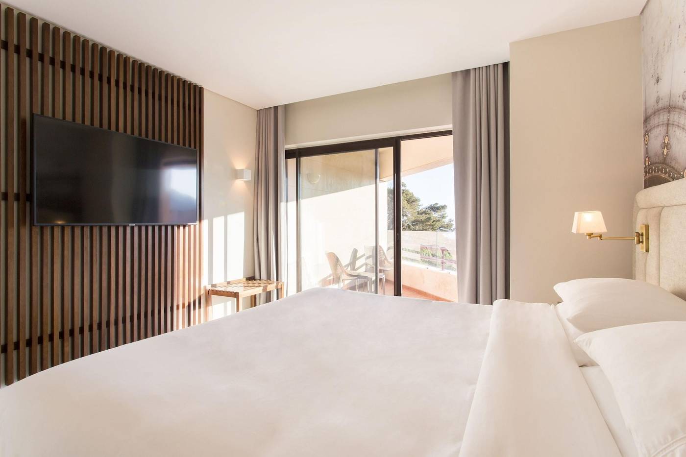 Four-Points-By-Sheraton-Sesimbra-Room-42
