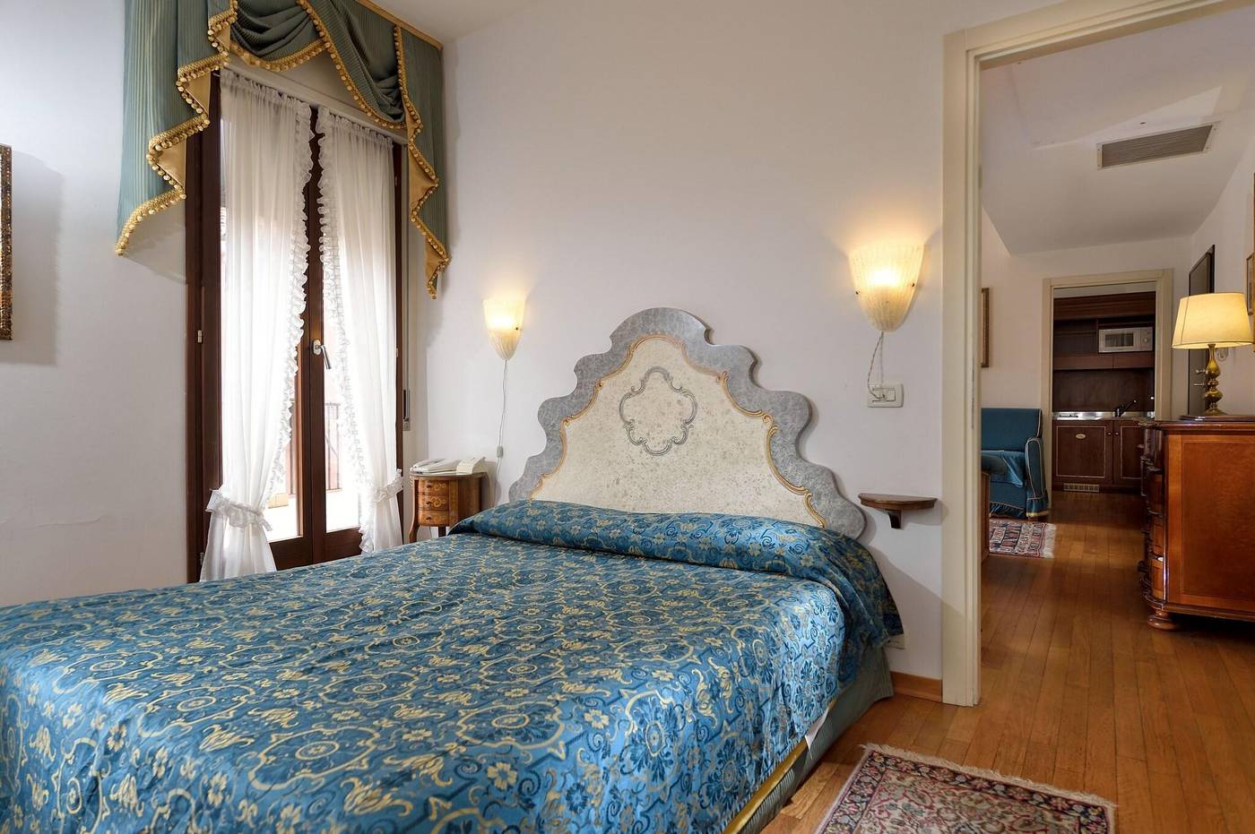 San-Marco-Palace-Room-2