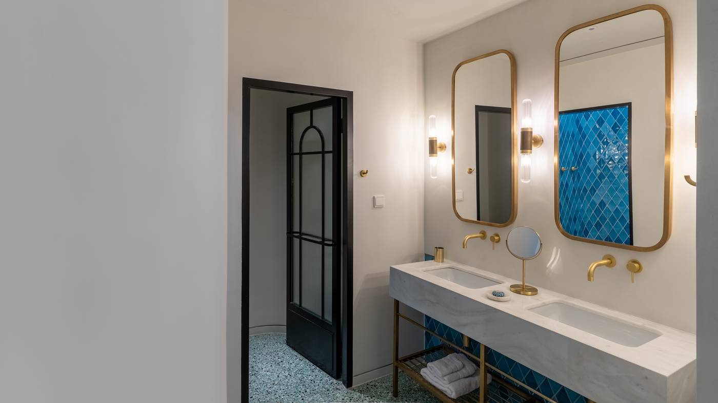 Gatsby-Athens-Room-30