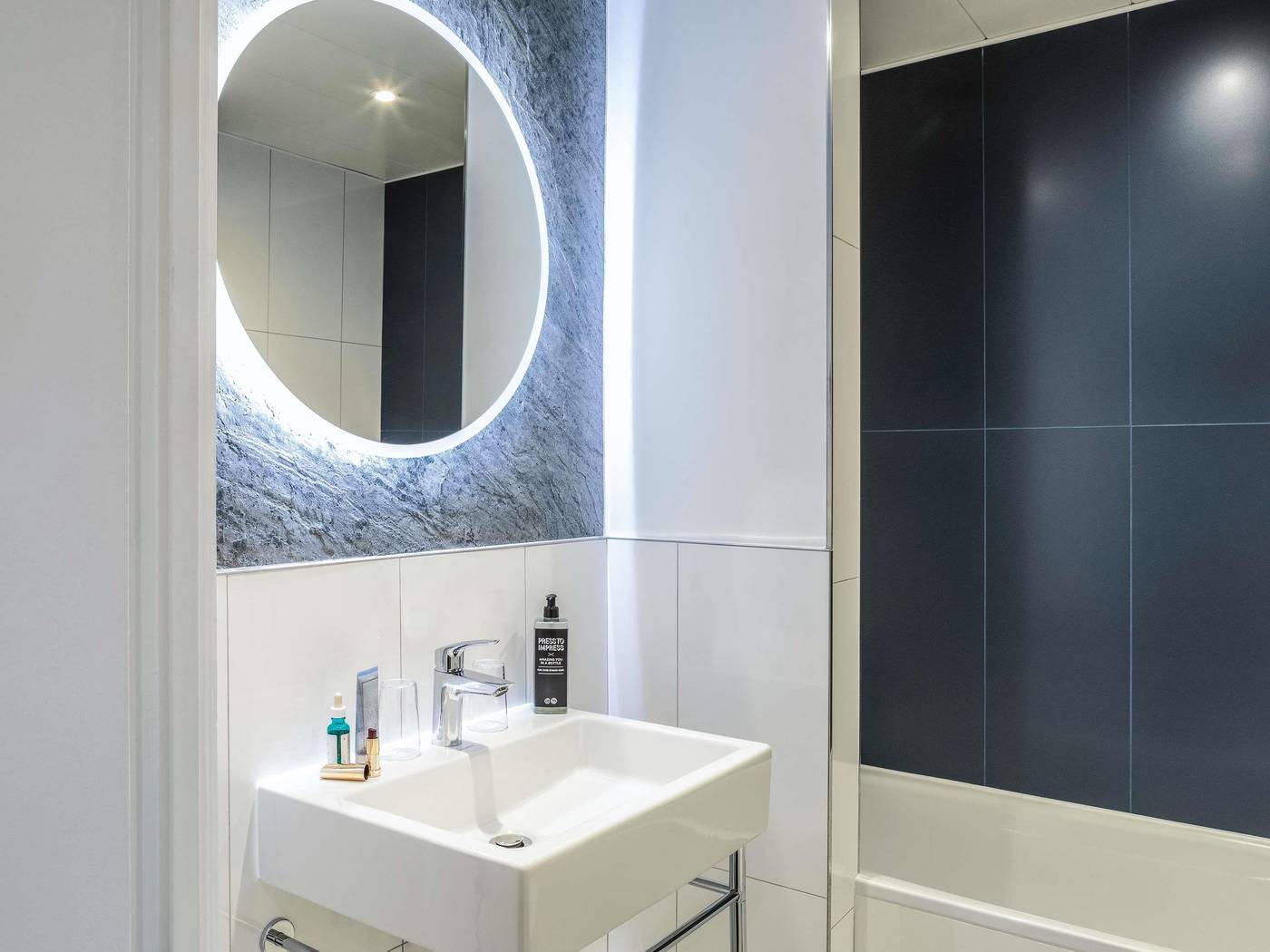 ibis-Styles-Paris-Mairie-de-Montreuil-Room-39