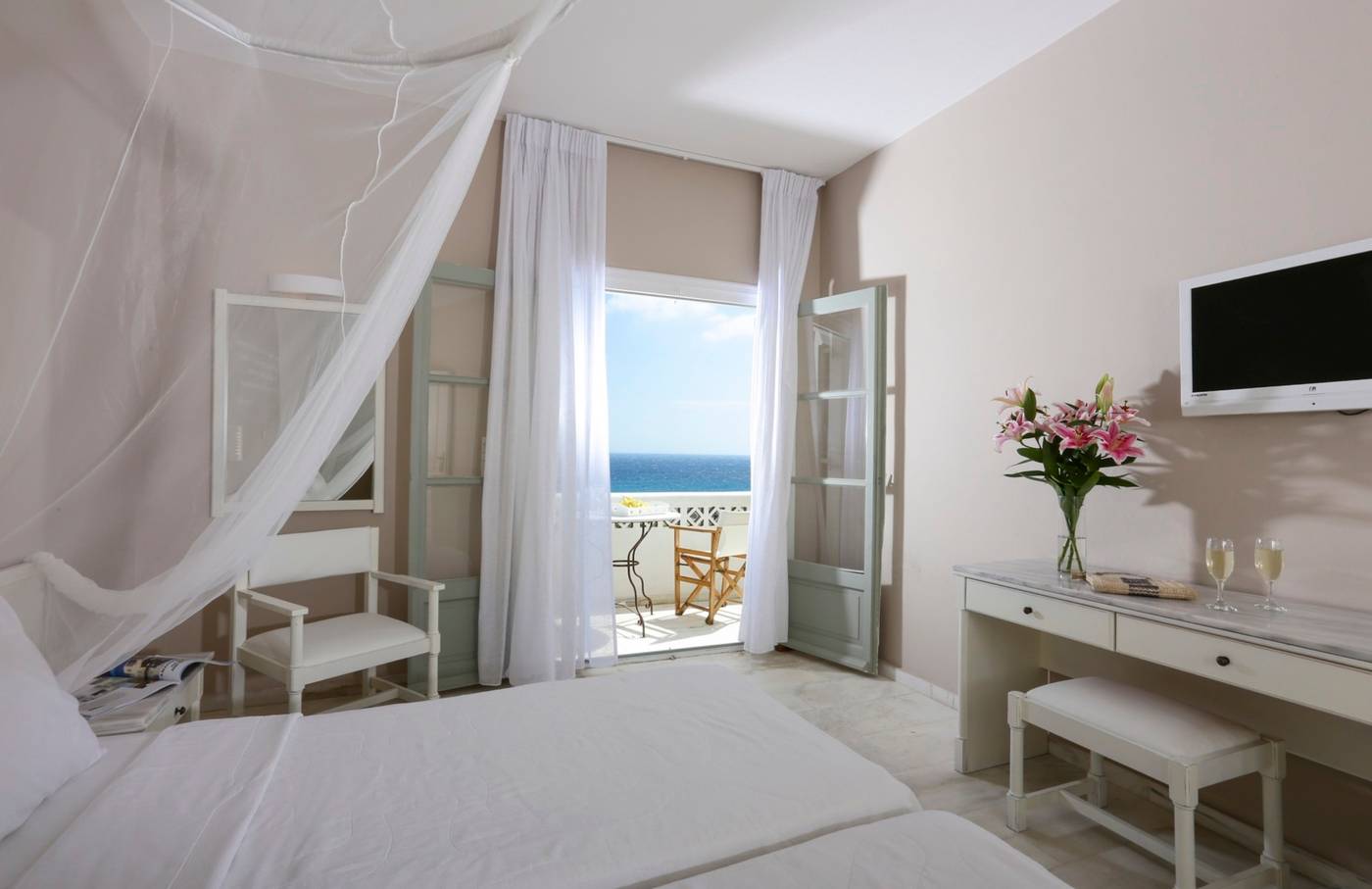 Aphrodite-Beach-Room-27
