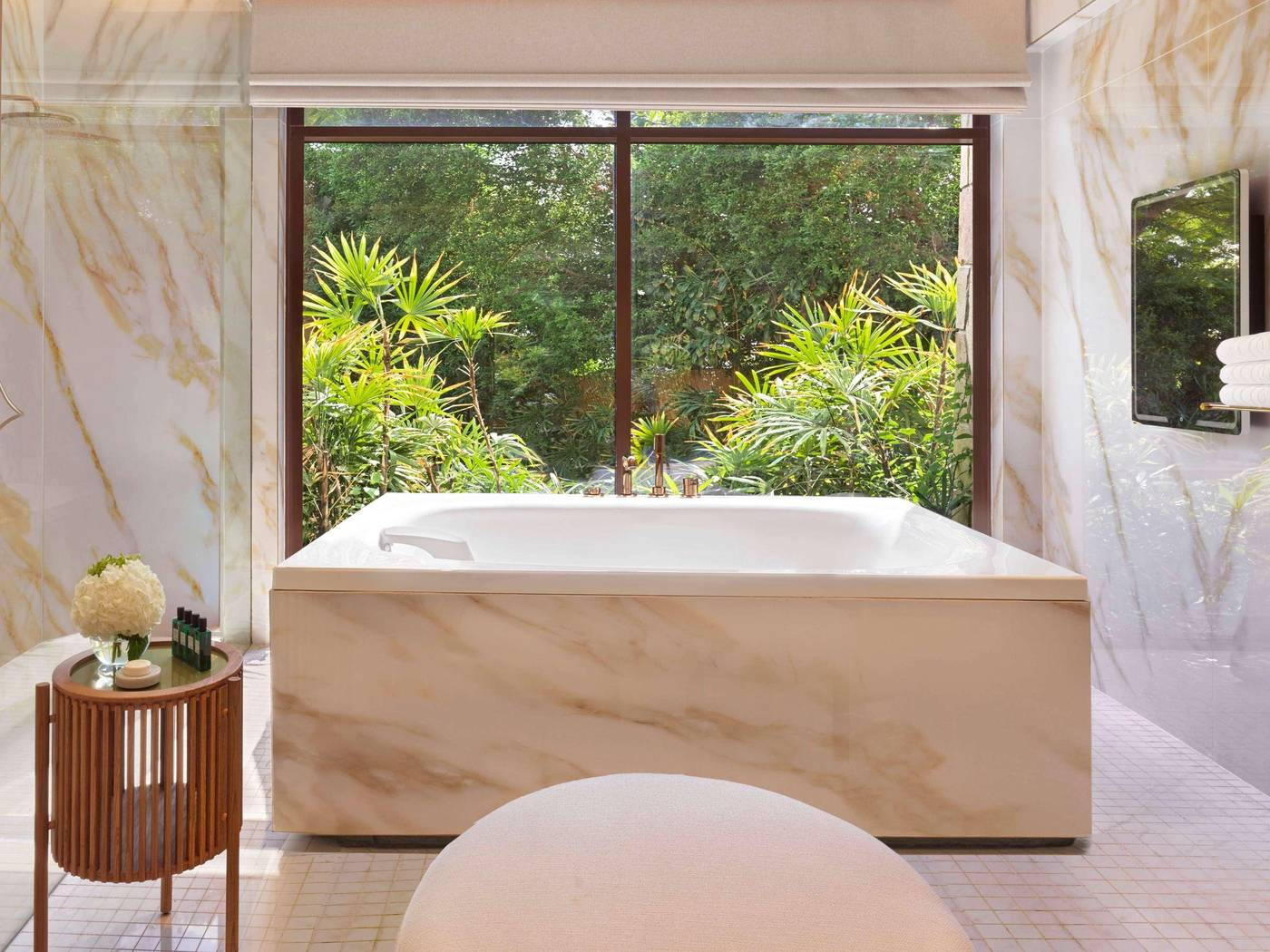 Sofitel-Dubai-The-Palm-Room-82