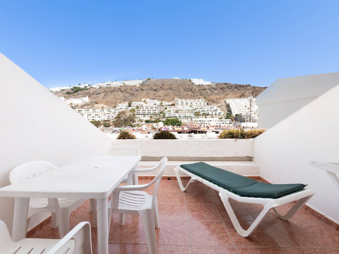 Apartamentos-Montecarlo-General-view-32