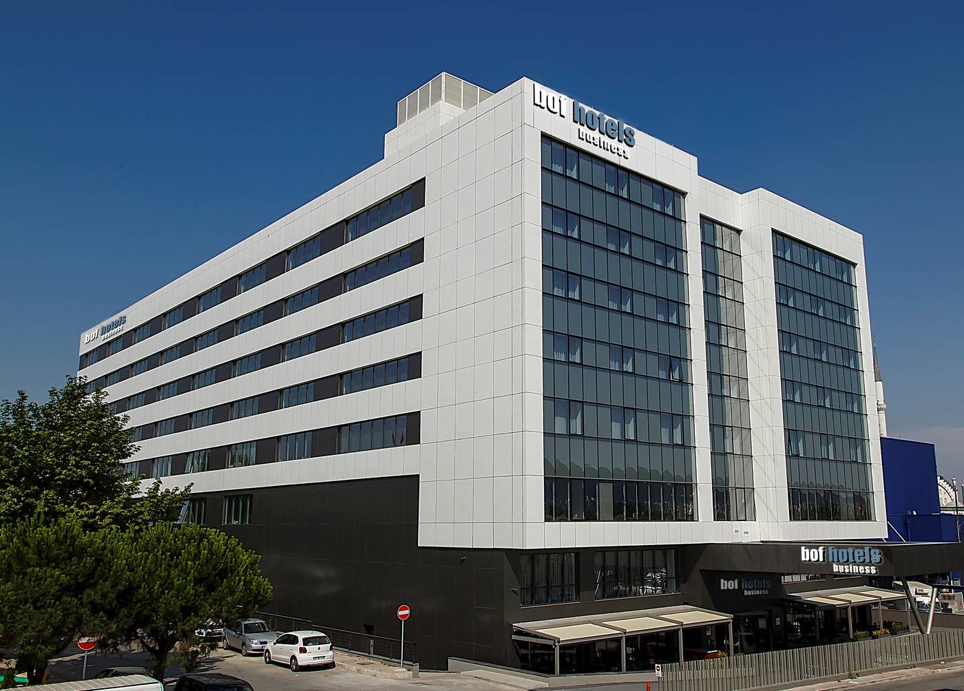 Bof-Hotels-Business-General-view-9