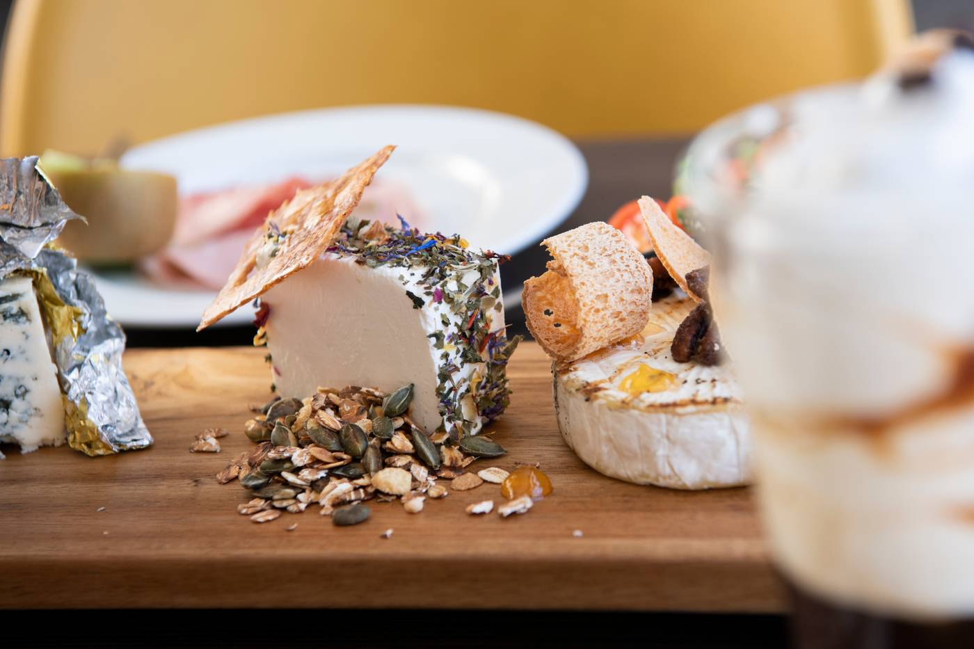 Waterfront-Hotel-Restaurant-21