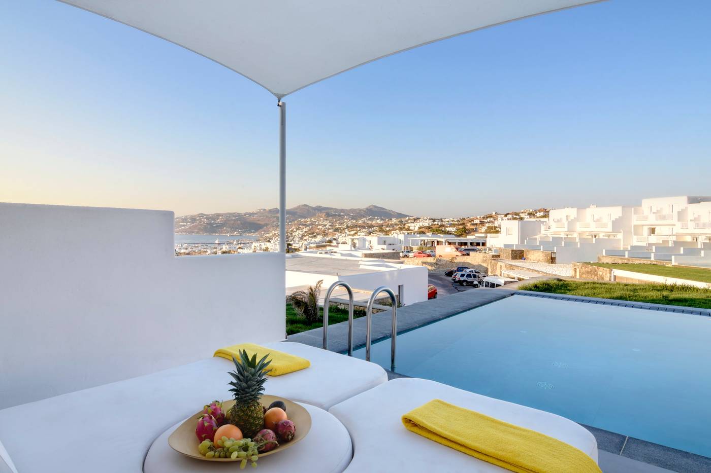 Myconian-Korali-Relais---Chateaux-Room-2