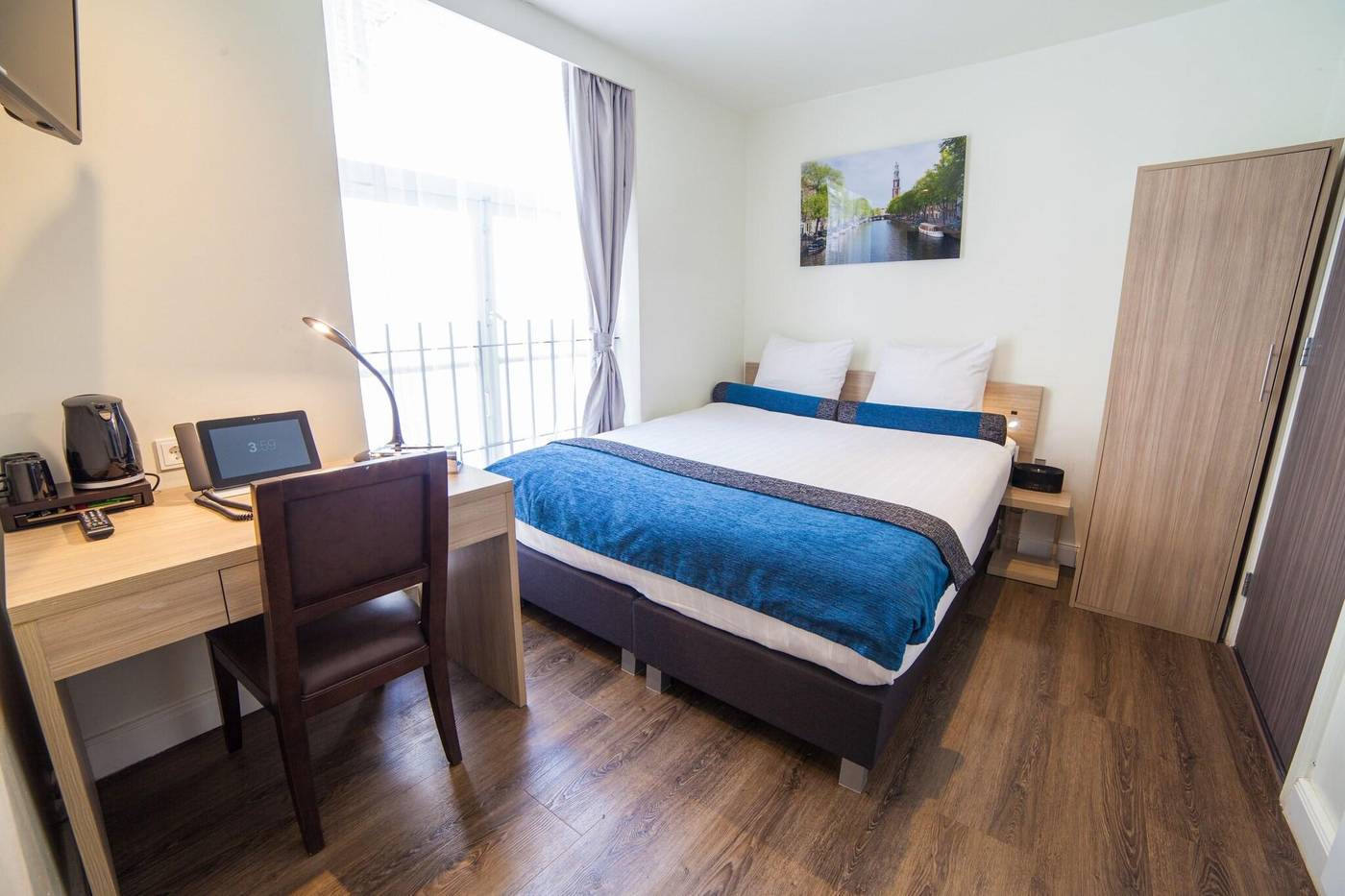 Hotel-Library-Amsterdam-Room-7