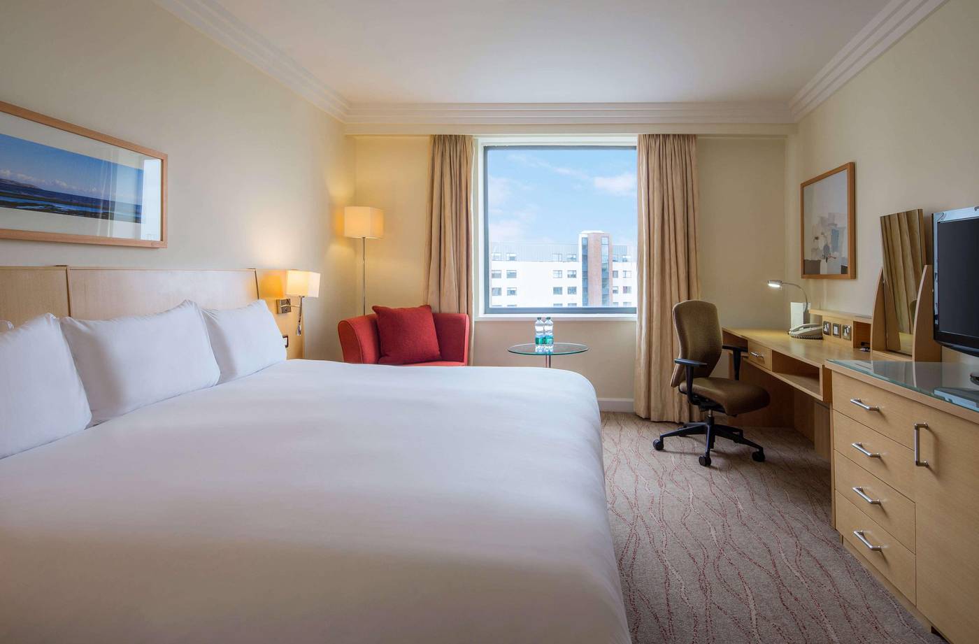 Hilton-Dublin-Airport-Room-18