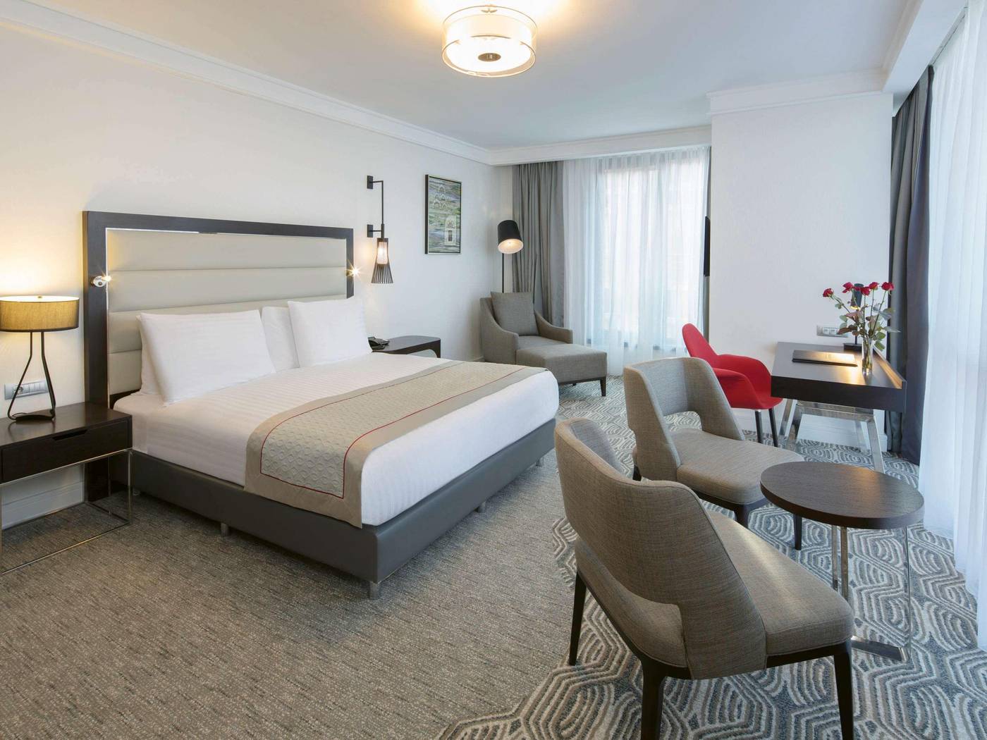Movenpick-Hotel-Istanbul-Golden-Horn-Room-26