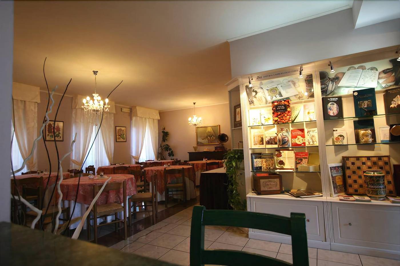 Hotel-La-Meridiana-Restaurant-9