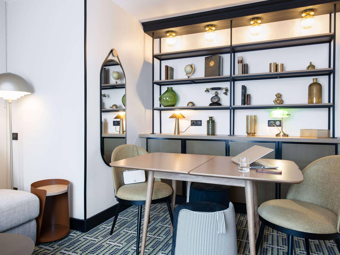 Hotel-Mercure-Paris-Bercy-Bibliotheque-Room-11