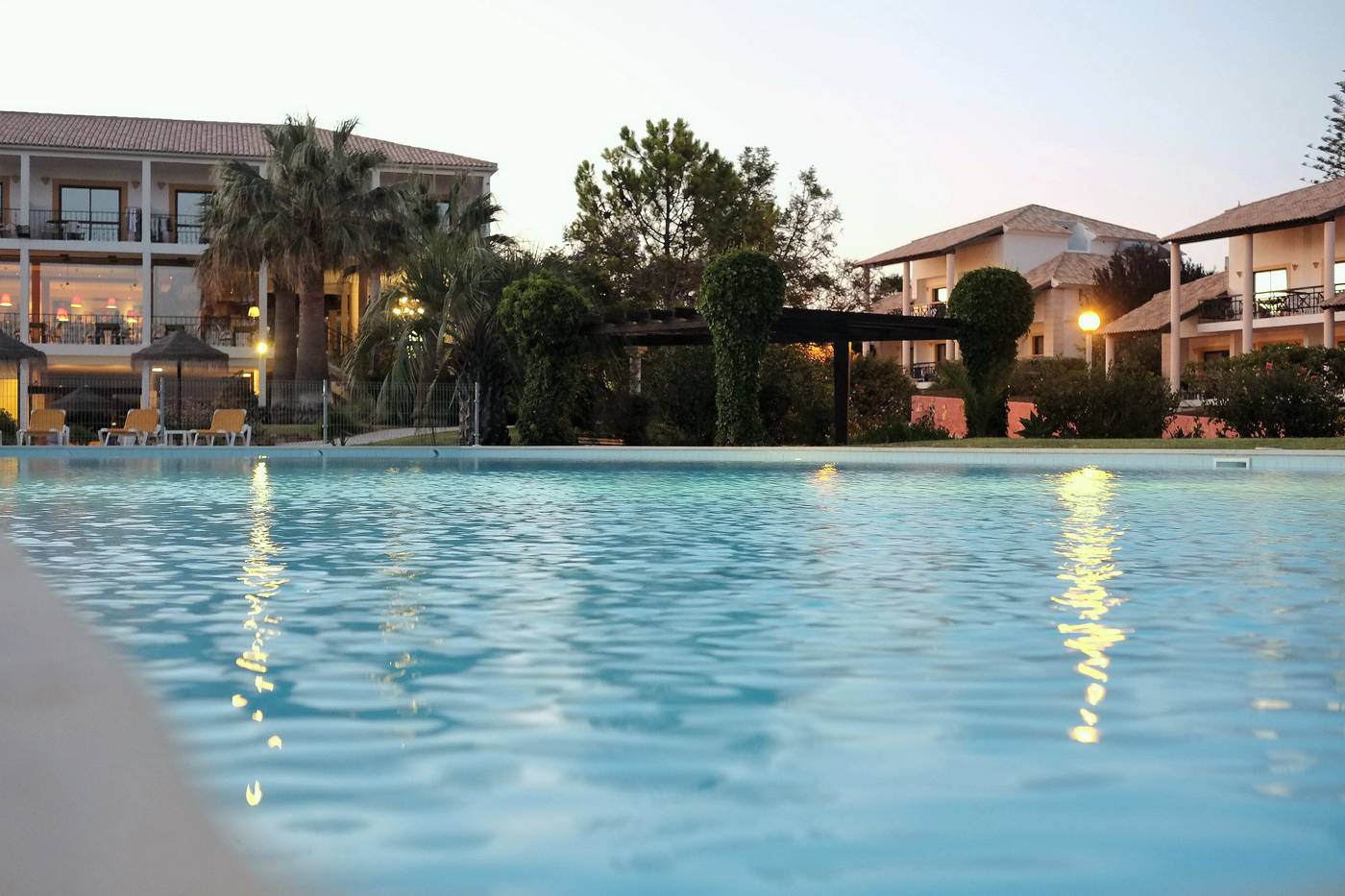 Luzmar-Villas-Pool-9
