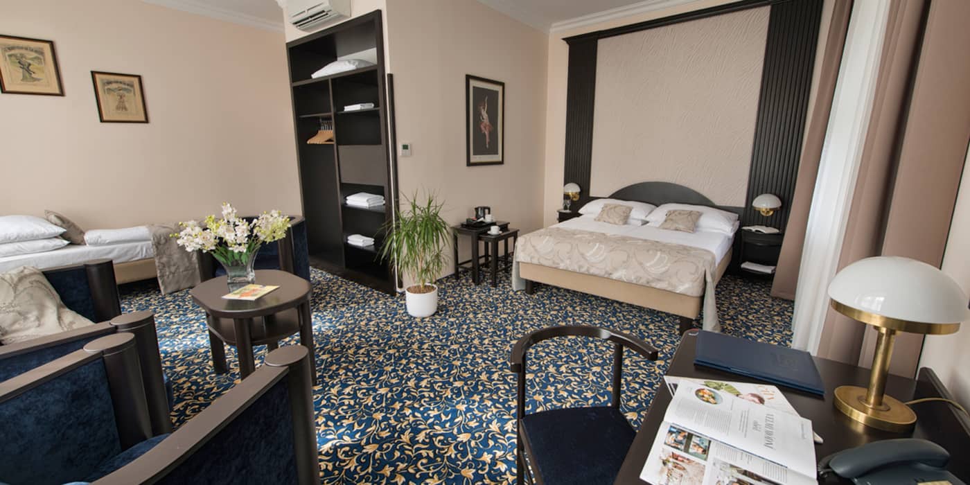 EA-Hotel-Royal-Esprit-Room-21