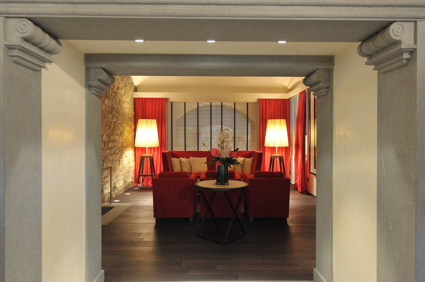 Degli-Orafi-Lobby-14