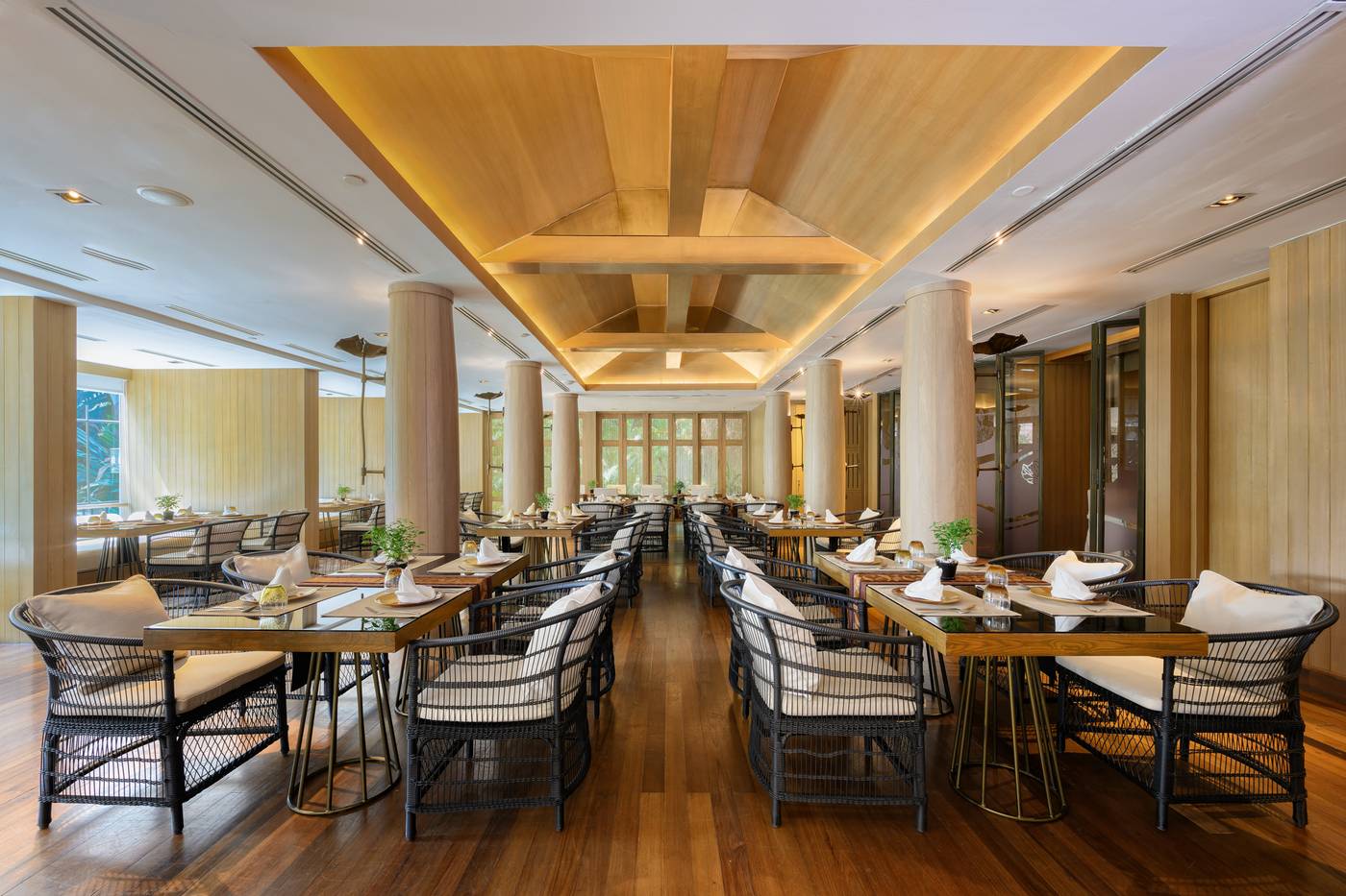 Centara-Grand-at-Central-Plaza-Ladprao-Bangkok-Restaurant-49