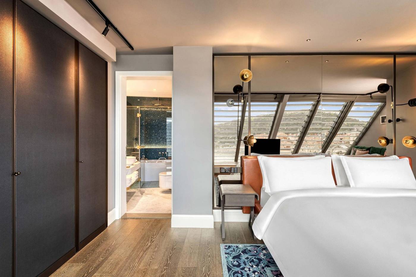 Matild-Palace--a-Luxury-Collection-Hotel-Room-51