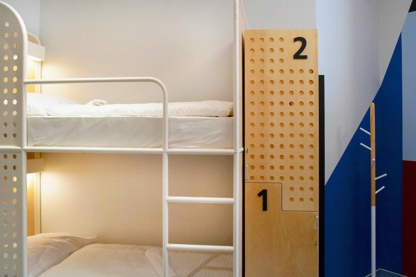 NETIZEN-Budapest-Centre-Hostel-Hotel-Room-23