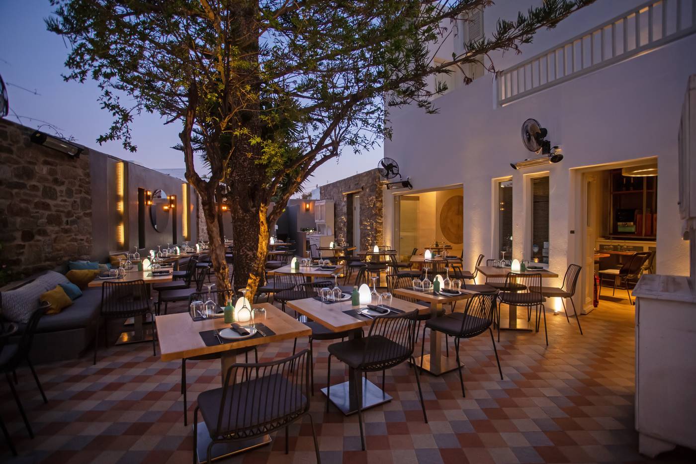 Fresh-Boutique-hotel-Restaurant-1