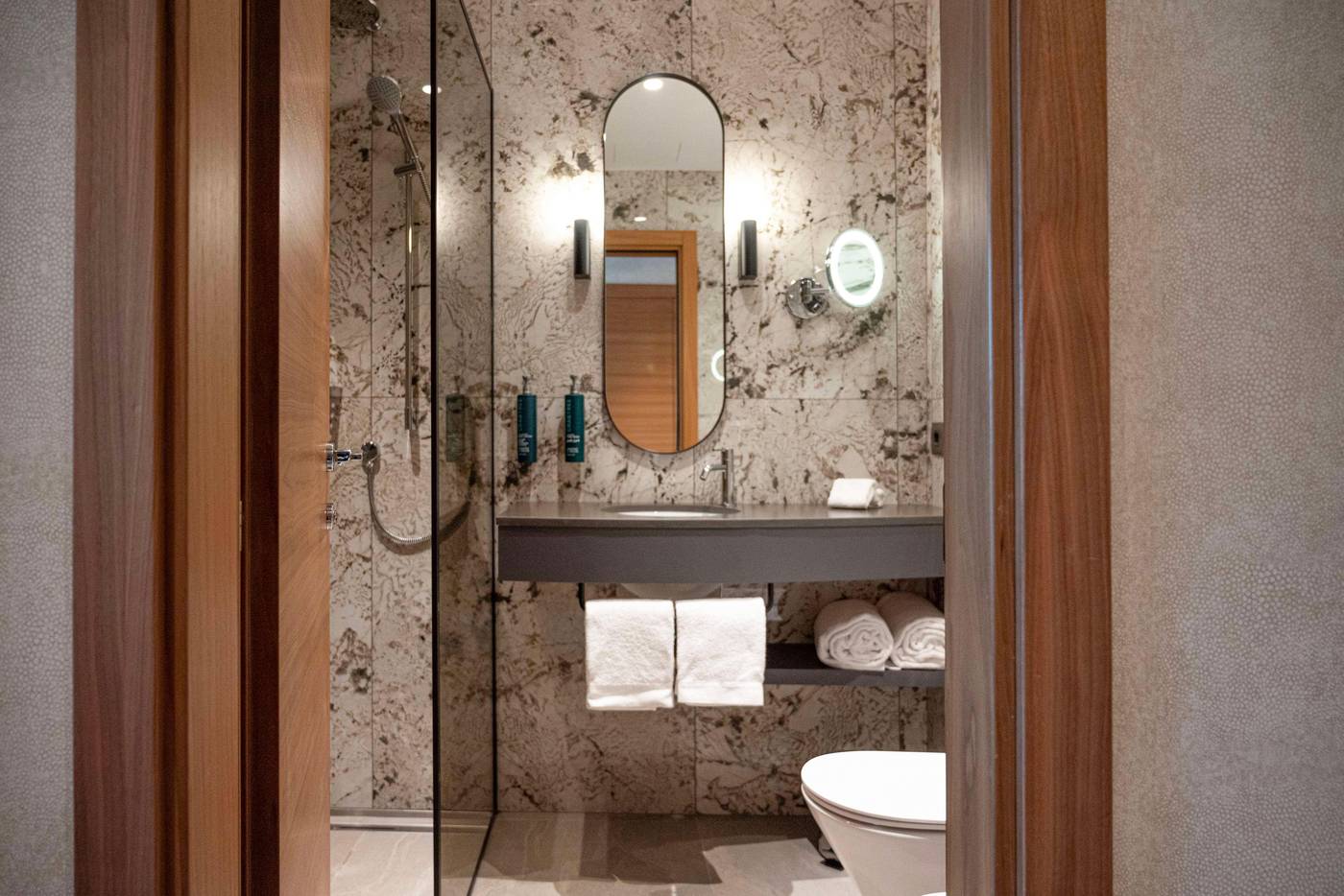 Hilton-Milan-Room-47