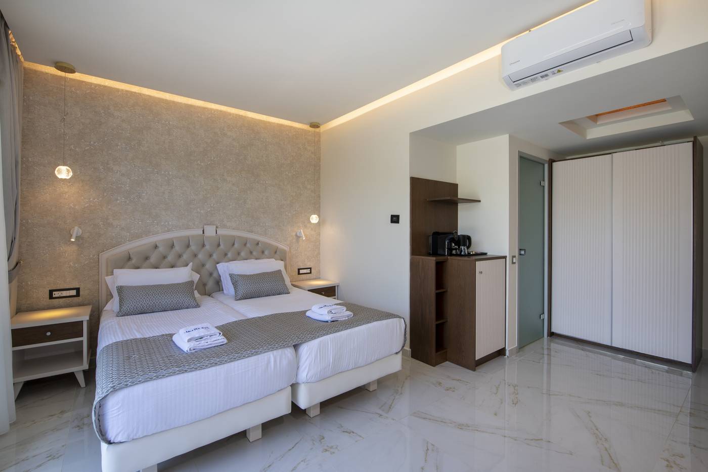 Vantaris-Luxury-Beach-Resort-Room-39