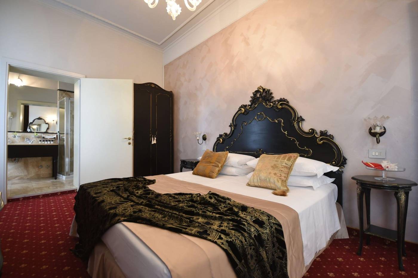 Violino-D-Oro-Room-12