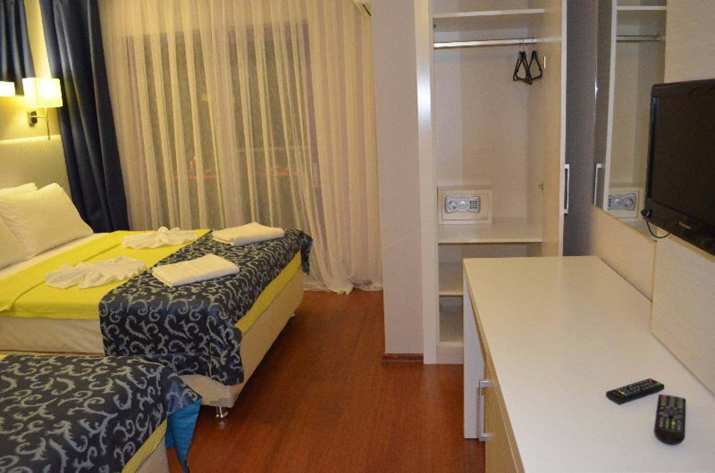 Gold-Kaya-Hotel-Room-9