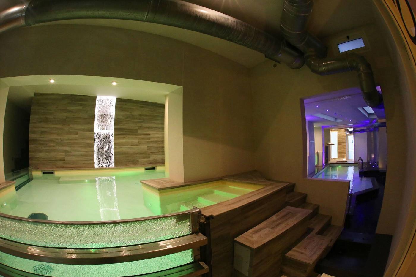 Columbia-Charming-Spa-Sports-and-Entertainment-93