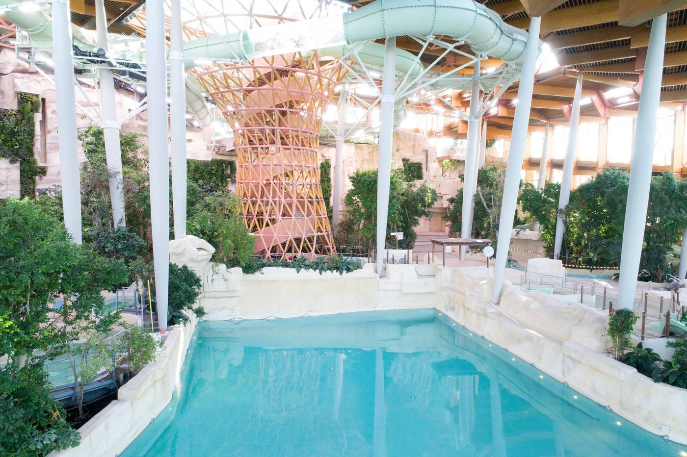 Villages-Nature-Paris-Pool-26