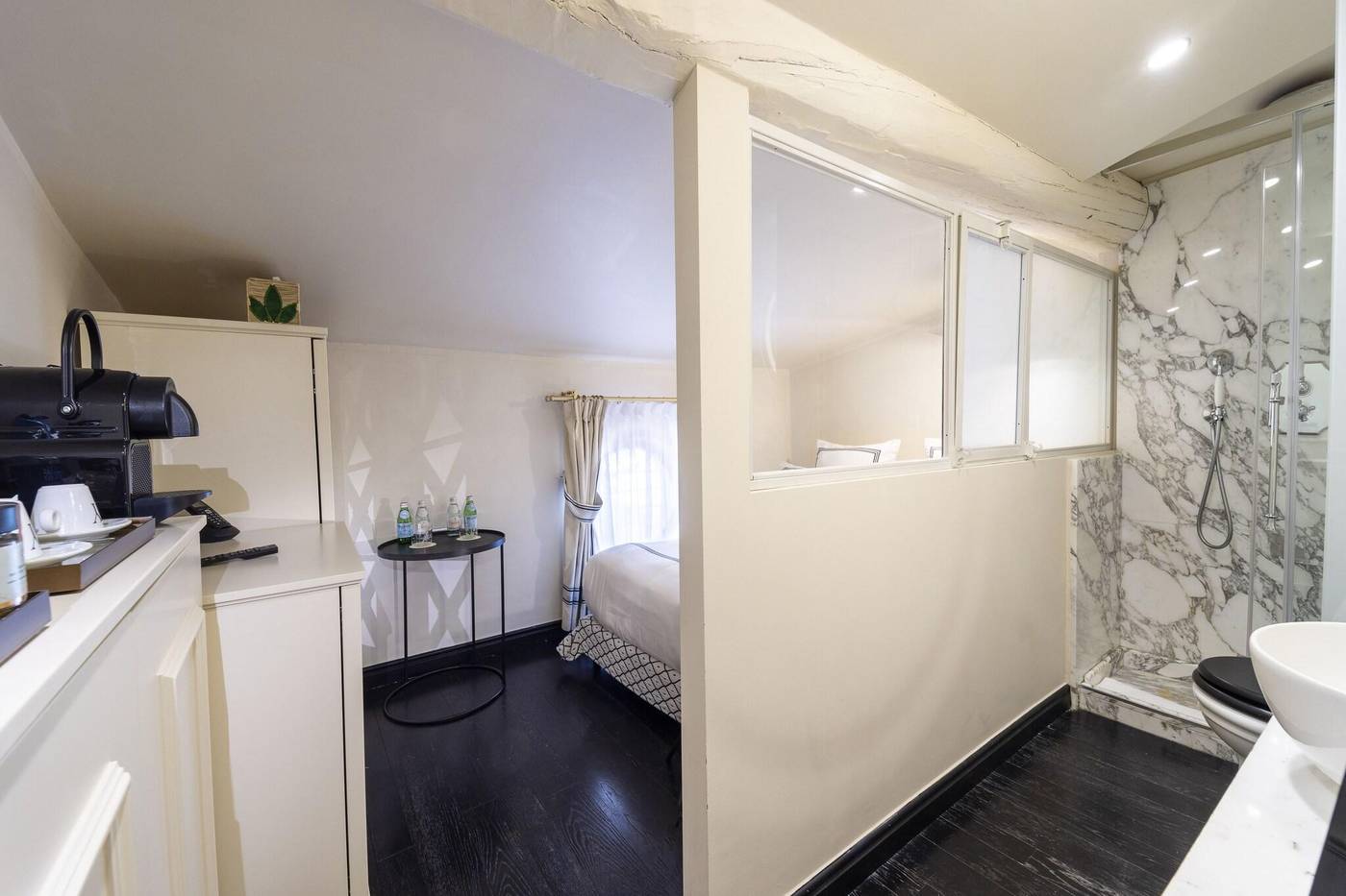 Hôtel Restaurant Le Yaca-France-Saint-Tropez-Room-7