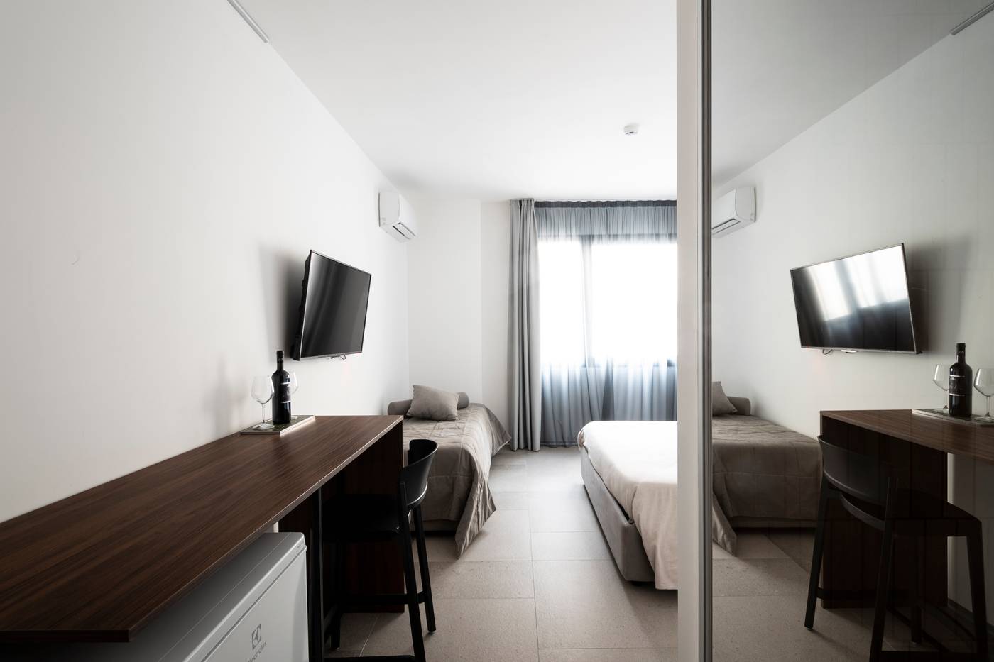 Alkamuri-Posh-Hotel---Spa-Room-9