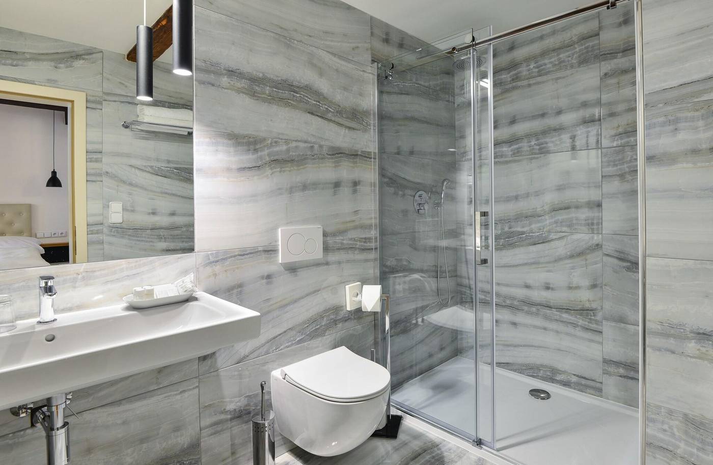 Hotel-Garden-Court-Room-39