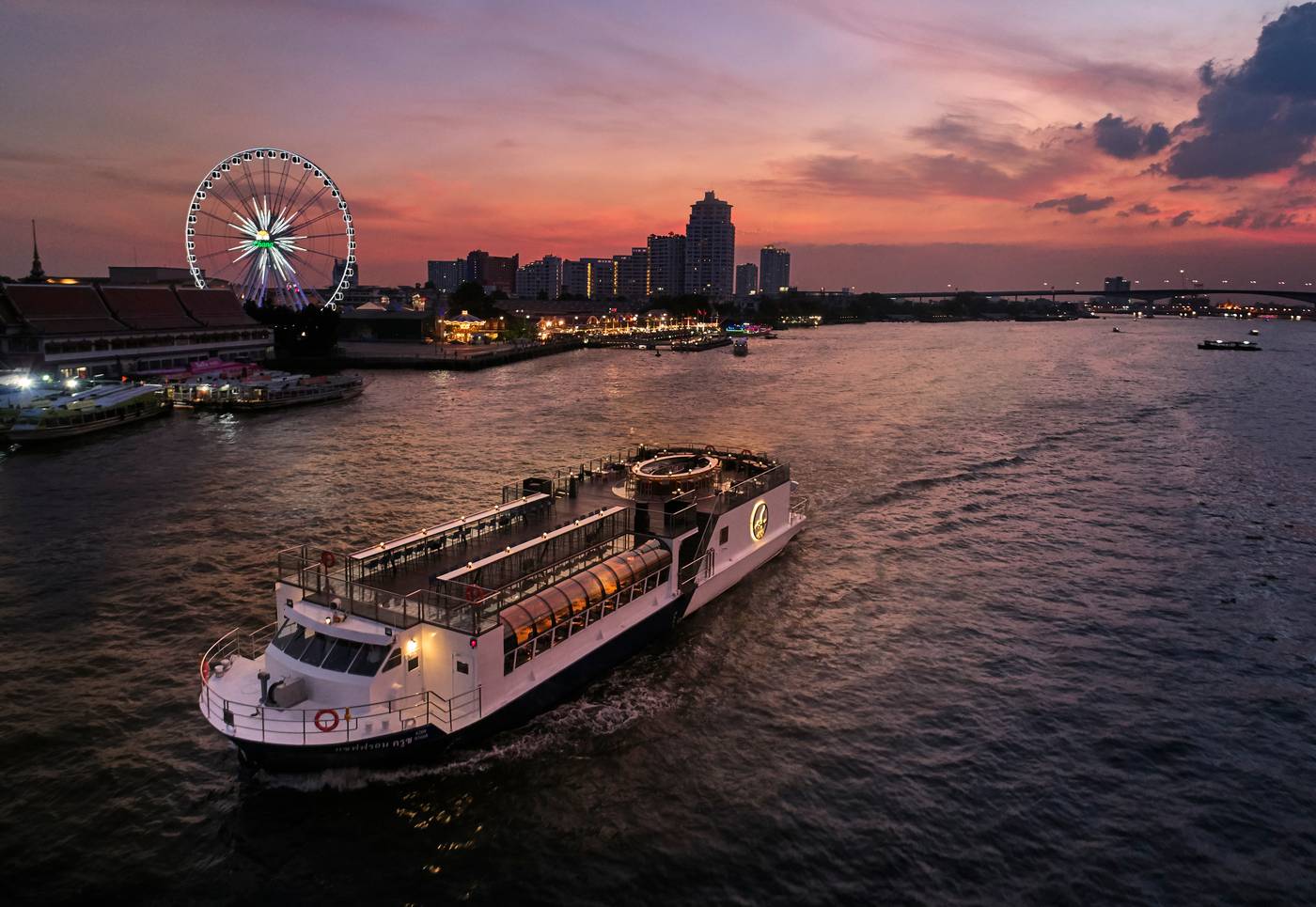 Banyan-Tree-Bangkok-Restaurant-53