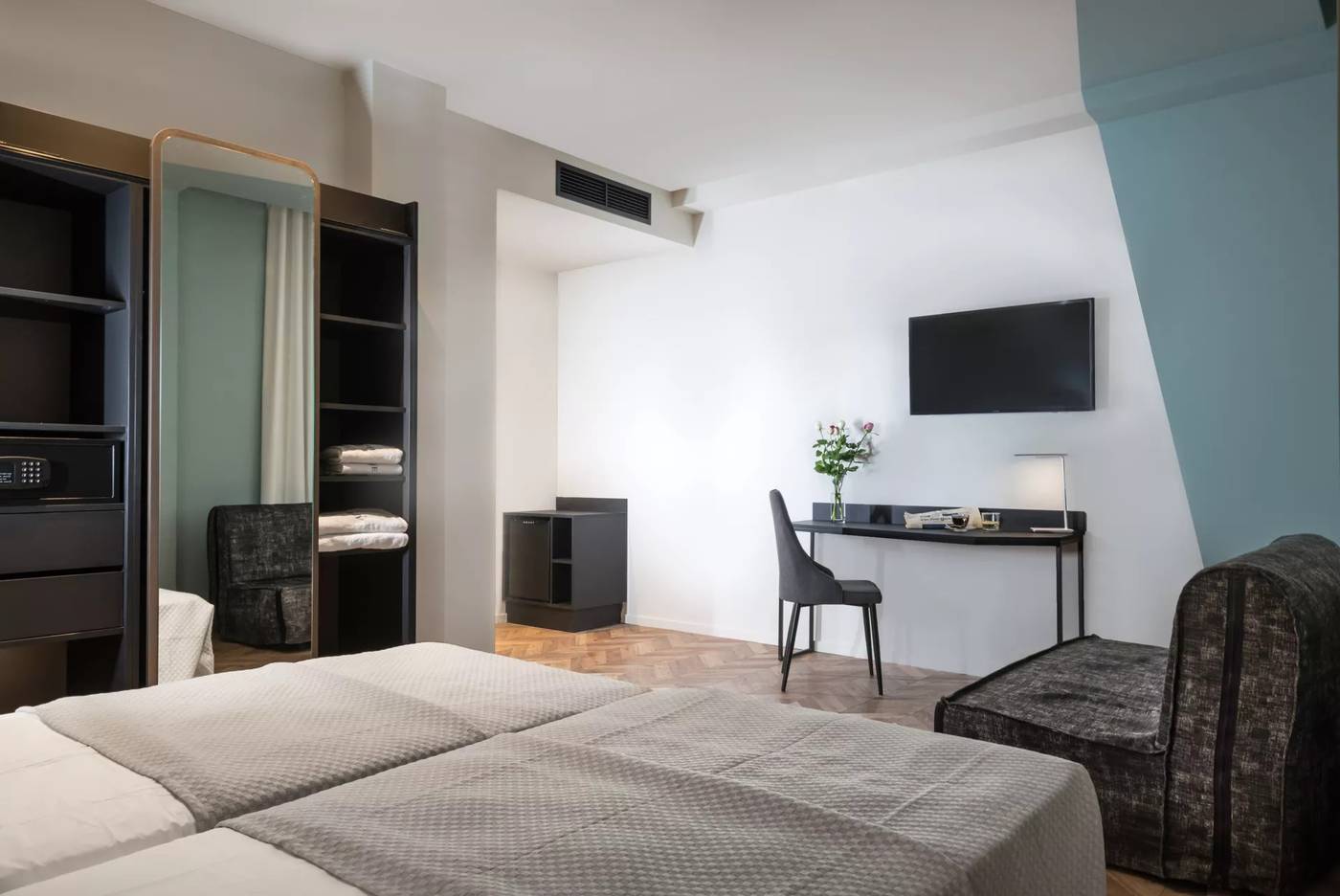 Athens-One-Smart-Hotel-Room-19